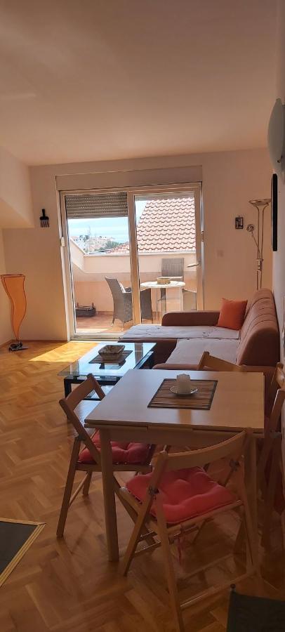 Promajna - Vacation Apartment 외부 사진