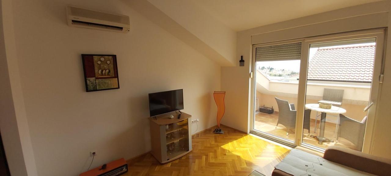 Promajna - Vacation Apartment 외부 사진