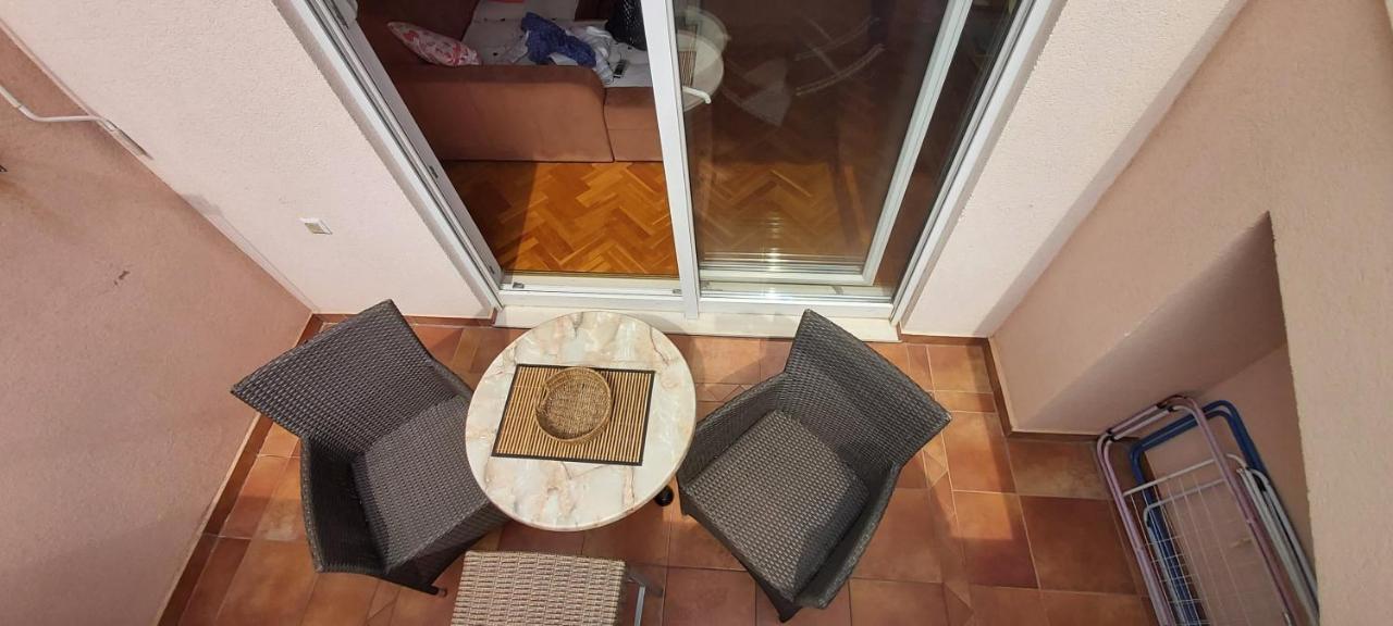 Promajna - Vacation Apartment 외부 사진